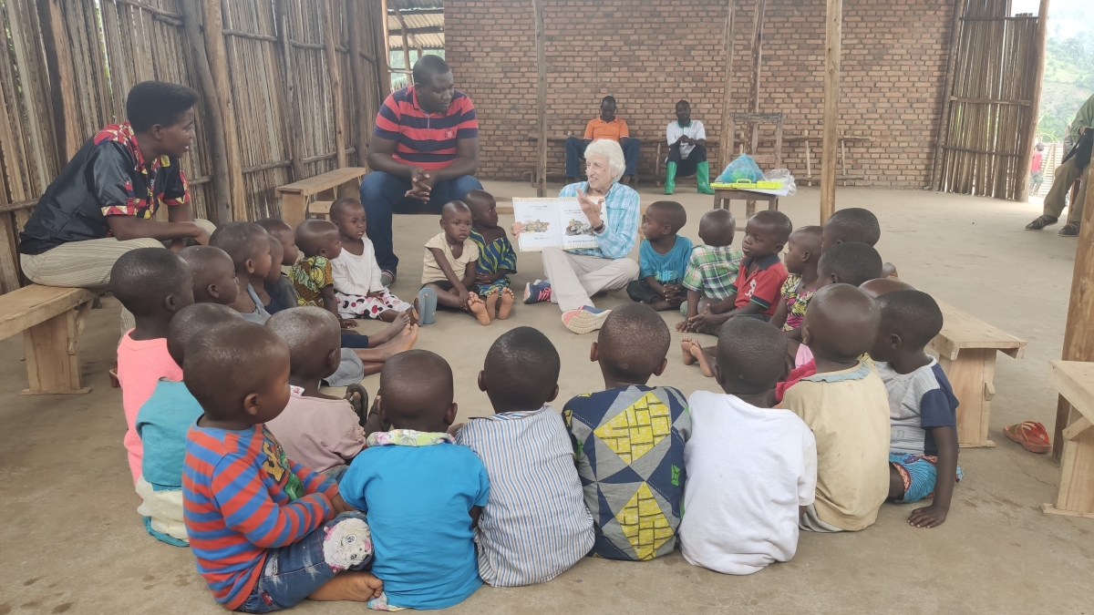 Connie Green reads to students in Burundi