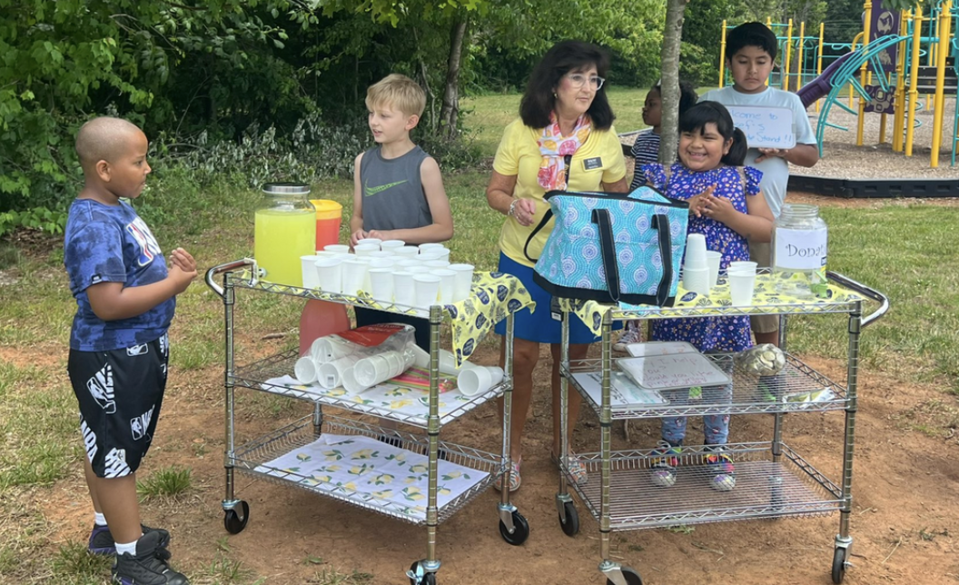 Academy at Middle Fork Lemonade Stand