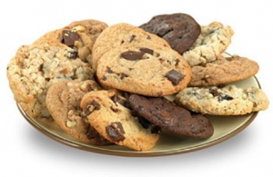 a plate of cookies 