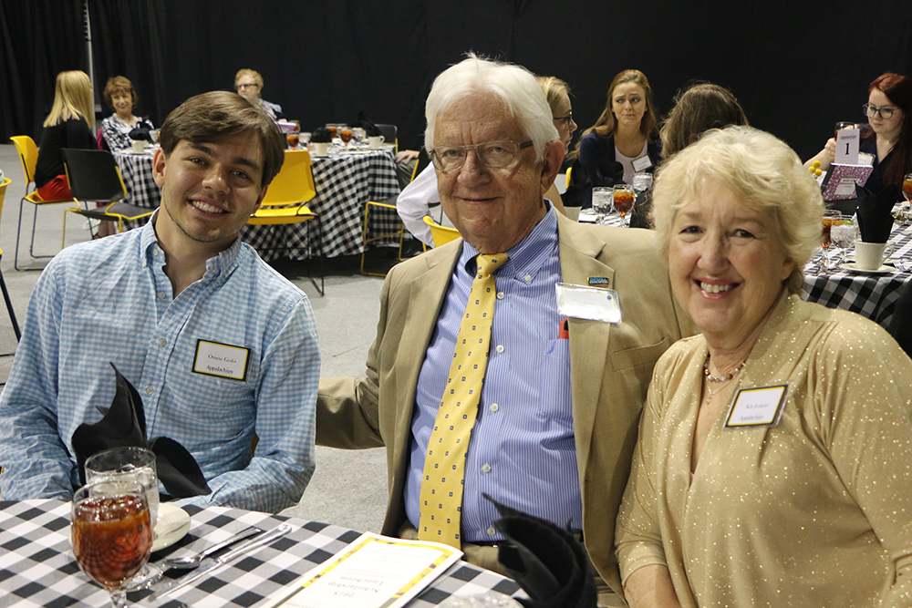 Freshman Omnie Grabs, recipient of the David Jenkins Scholarship for Teacher of Education, meets his donors, Dave and Kay Jenkins.